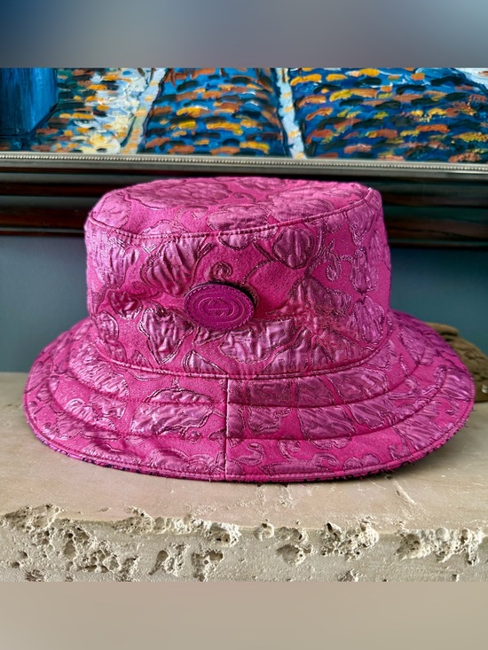 Gucci Accessories - Gucci Reversible Hot Pink Jacquard Bucket Hat